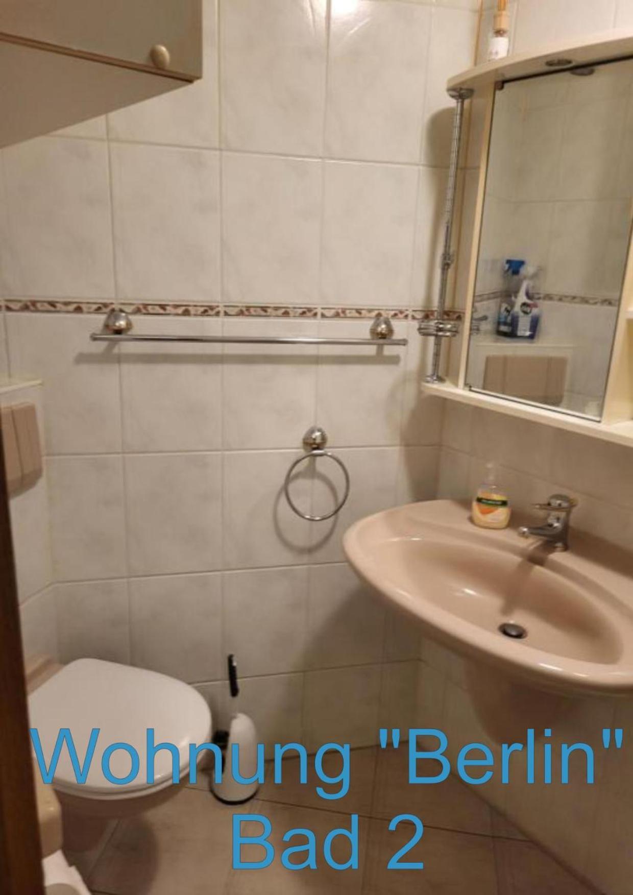 Fawiga Monteurwohnung Karben Buitenkant foto